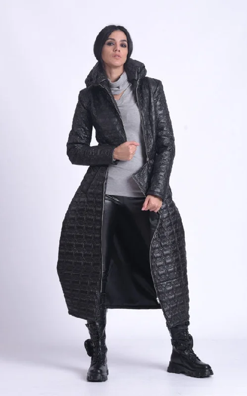 Long Quilted Coat In Black