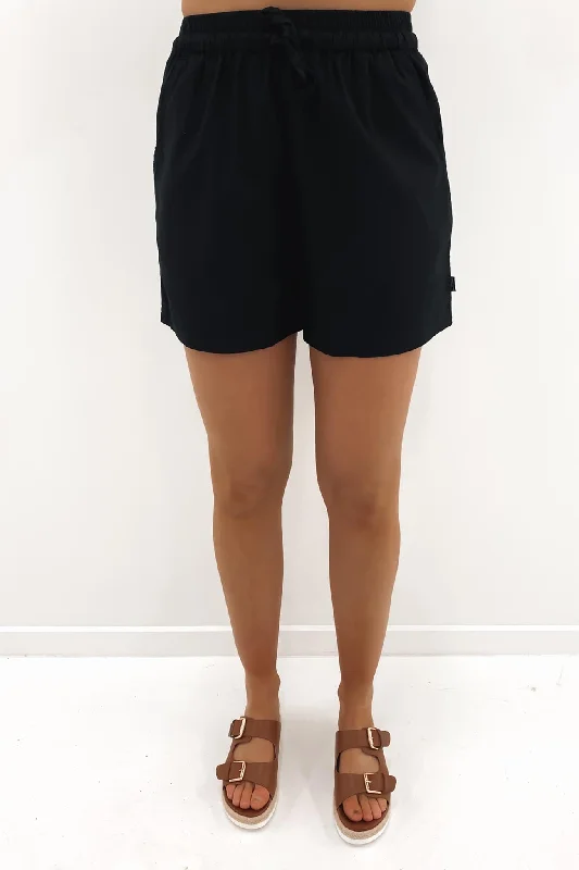 Sabine Short Black